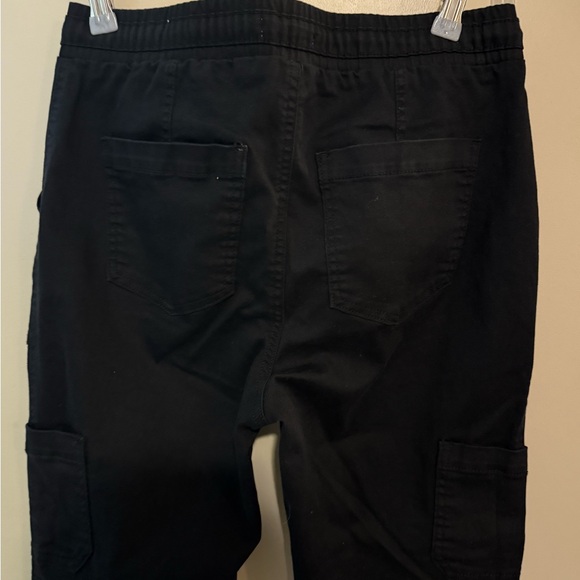 Women’s Maurice’s Pull On Cargo Pants - Picture 3 of 8
